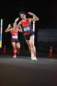 BIB: 40680
                            <button type="button" onclick="openModal(21241162)" class="btn btn-primary btn-sm float-right btn-popup" data-toggle="modal" data-target=".modal-high-quality">
                        <i class="fas fa-shopping-cart"></i> Add to Cart
                    </button>
                                            <button type="button" onclick="isThisMe(21241162, true)" class="btn btn-success btn-sm float-right btn-popup btn-isme hidden" data-toggle="tooltip" data-placement="bottom" title="นี่คือรูปของคุณใช่ไหม คลิกที่นี่เพื่อเอาเข้าอัลบั้ม">
                        <i class="fas fa-plus"></i> Add to album
                    </button>
                    <button type="button" onclick="isThisMe(21241162, false)" class="btn btn-warning btn-sm float-right btn-popup btn-isnotme hidden">
                        <i class="fas fa-ban"></i> Remove from album
                    </button>